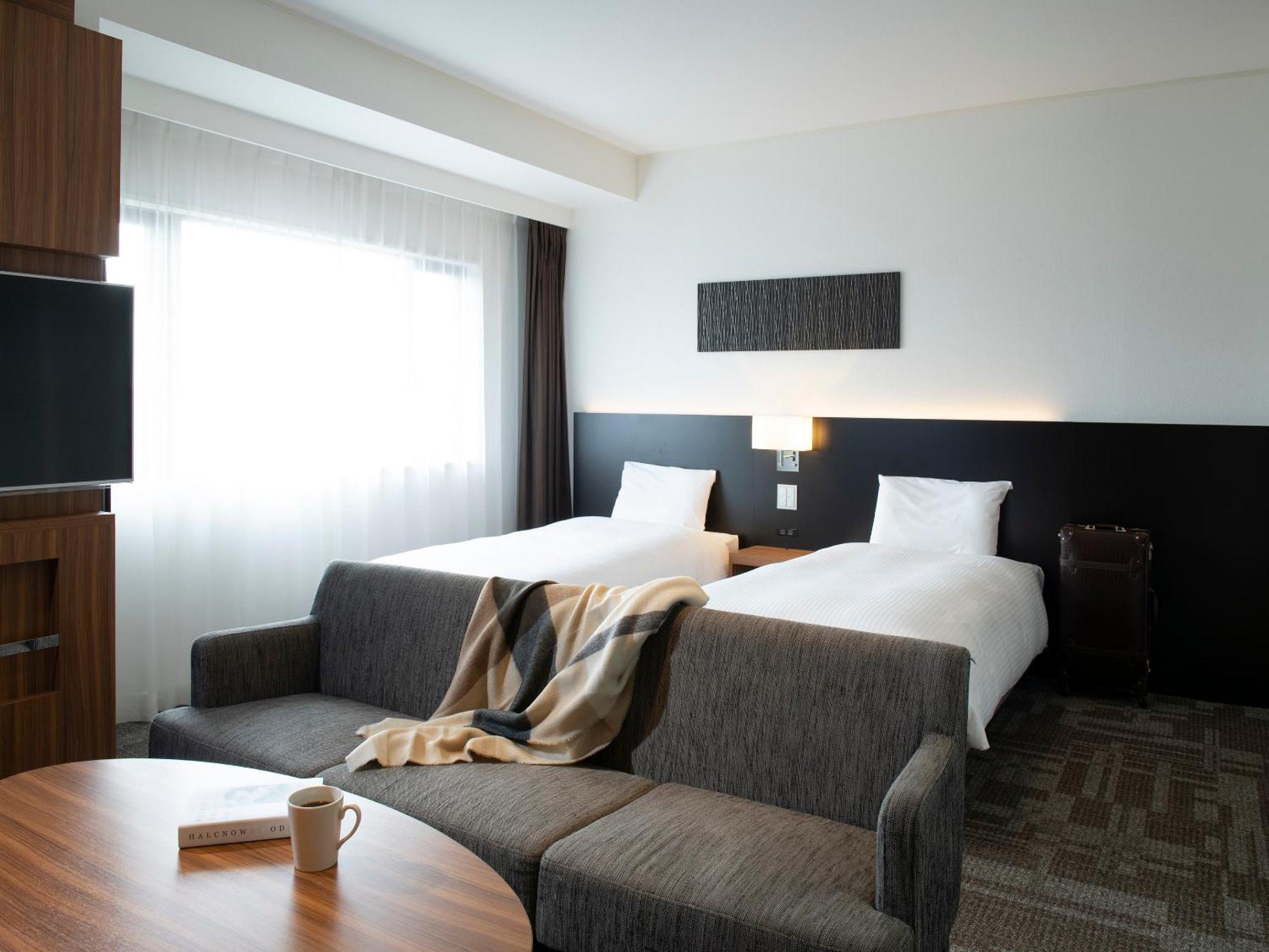 Mitsui Garden Hotel Chiba Extérieur photo