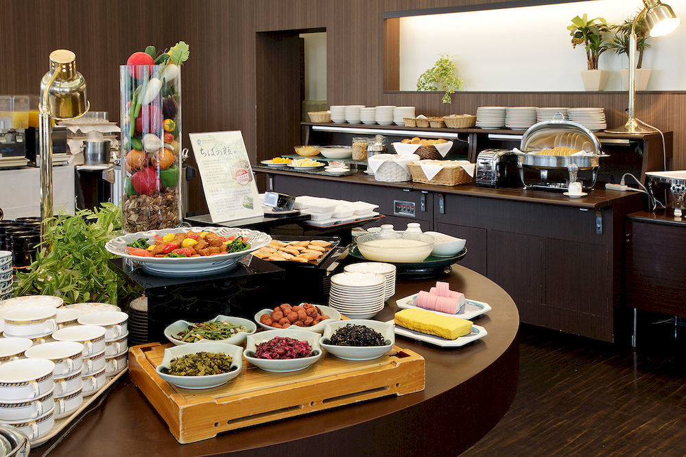 Mitsui Garden Hotel Chiba Extérieur photo